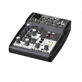 Микшерный пульт Behringer XENYX 502